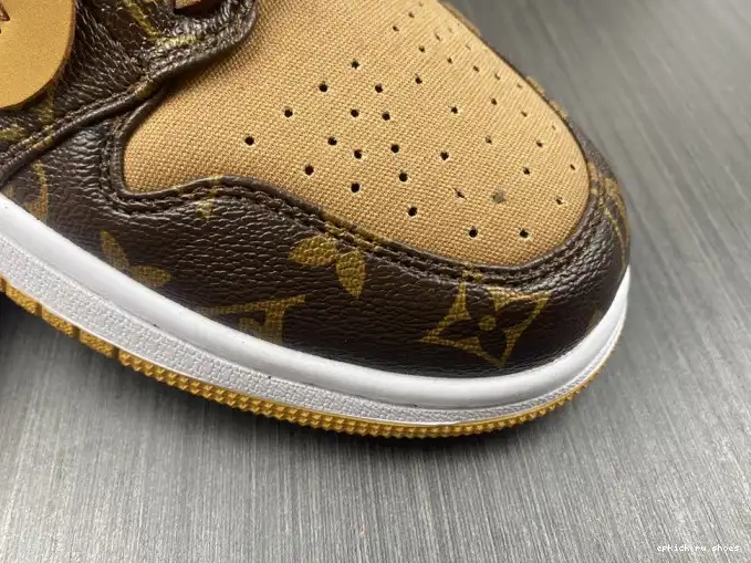 Rep LOW Air 1 Off-Louis Jordan x AJ1 OW 0523